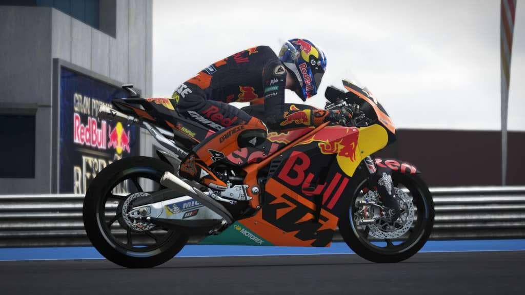 MotoGP 17 — Clave de juego Xbox One — 3